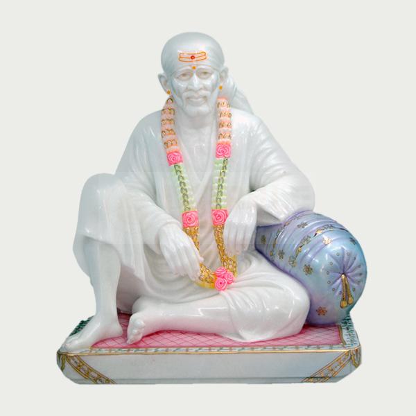 Dwarkamai Saibaba Statue